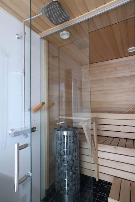 Poista 2ndhomes Unique 35m2 Studio Penthouse With Sauna & Balcony